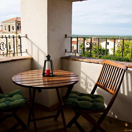 Apartment Percic Tar-Vabriga エクステリア 写真