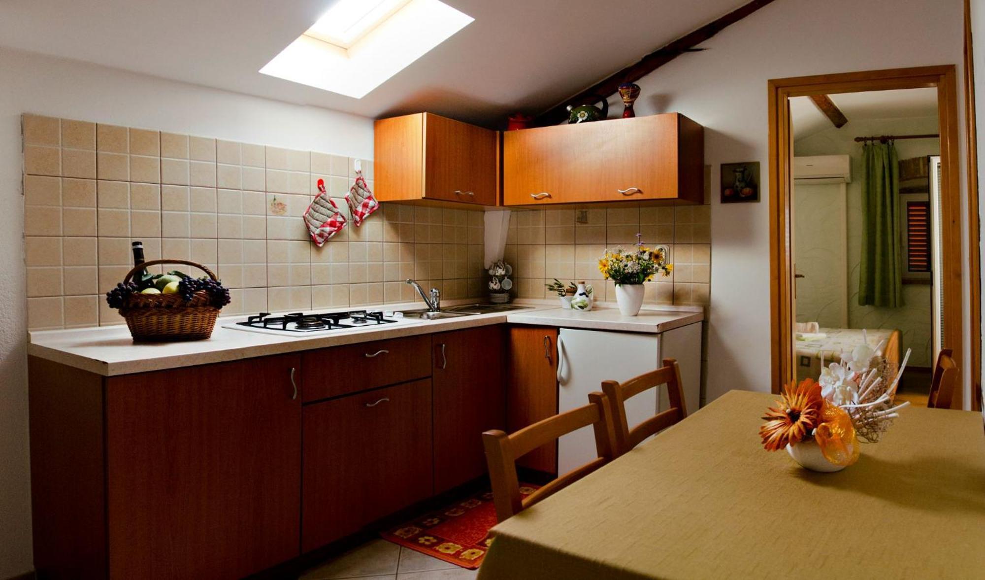 Apartment Percic Tar-Vabriga エクステリア 写真